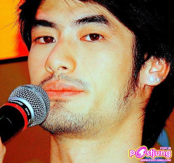 พี่บอย.....