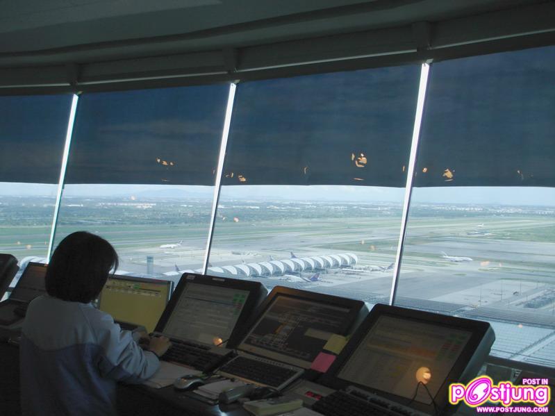 มาดูการทำงานบน หอควบคุมการบินที่สูงที่สุดในโลก ที่ท่าอากาศยานสุวรรณภูมิ กันคะ