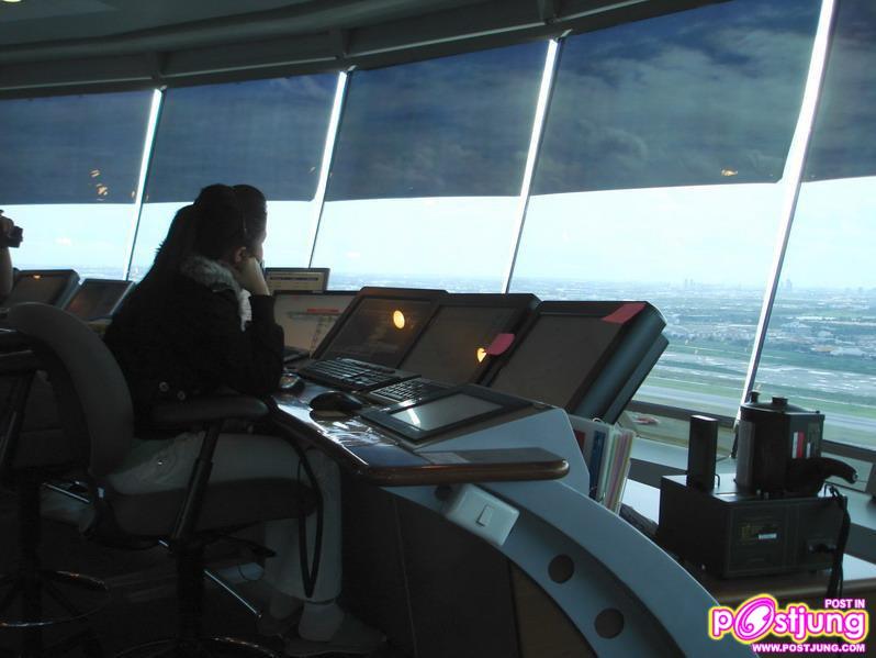 มาดูการทำงานบน หอควบคุมการบินที่สูงที่สุดในโลก ที่ท่าอากาศยานสุวรรณภูมิ กันคะ