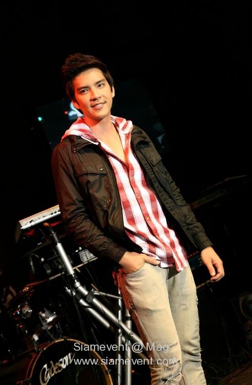 ประชันนางฟ้าเมืองไทย ริต้า ชมพู่ พลอย หยาด จุ๋ย