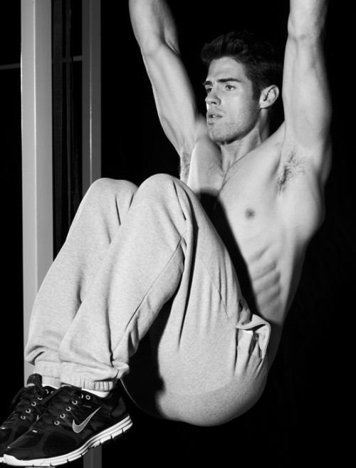 ออกกำลังกายกับ Supermodel Chad White