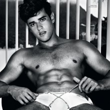 Attitude ฉบับแก้ผ้าโชว์