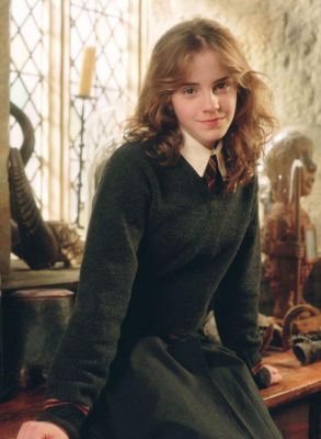 Emma Watson as Hermione set  (part 3)