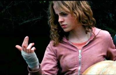 Emma Watson as Hermione set  (part 3)