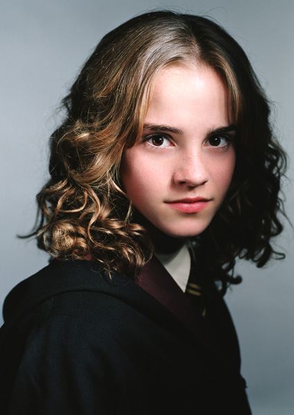 Emma Watson as Hermione set  (part 3)