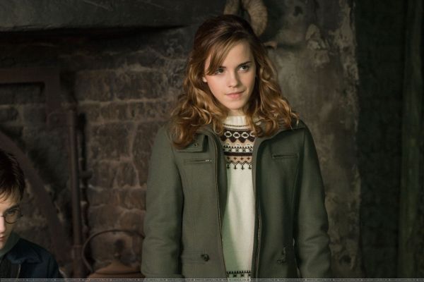 Emma Watson as Hermione set  (part 5)