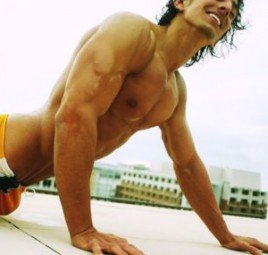 แจกหนุ่มล่ำ