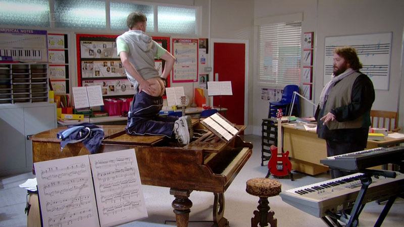 Joe Tracini  ฮาดี ก้นยิ้ม