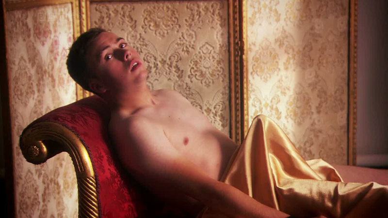 Joe Tracini  ฮาดี ก้นยิ้ม