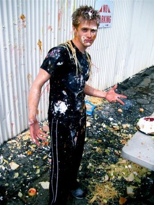 Lucas Grabeel จาก high school musical