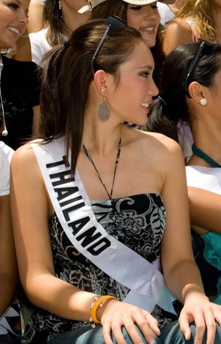 แถม ชาร์ม ตัวแทนจากไทยของเราปี2OO6