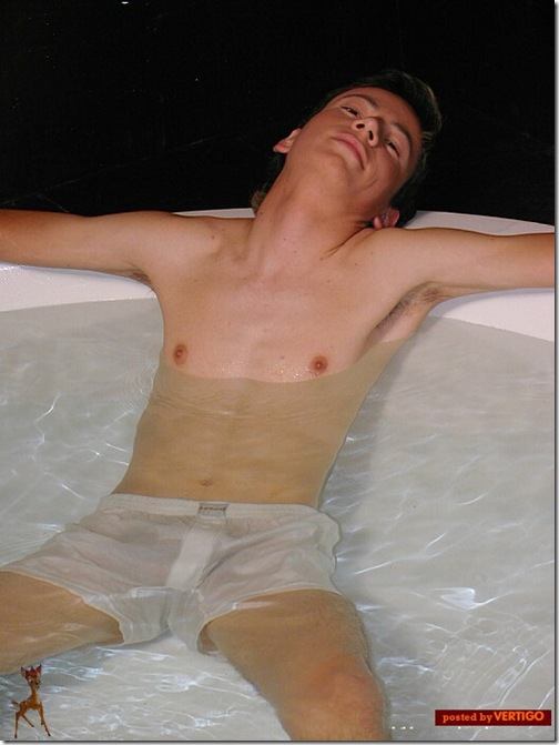 เที่ยงนี้ทานอะไรดีครับ