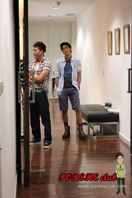 พอร์ช-ศรัณย์ เดินแบบงานCentral Men with style 2011 @เซ็นทรัลชิดลม