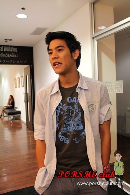 พอร์ช-ศรัณย์ เดินแบบงานCentral Men with style 2011 @เซ็นทรัลชิดลม