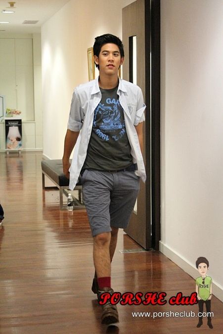 พอร์ช-ศรัณย์ เดินแบบงานCentral Men with style 2011 @เซ็นทรัลชิดลม
