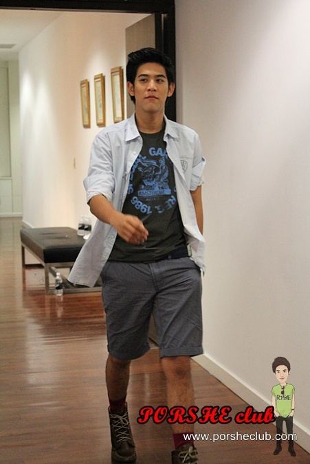 พอร์ช-ศรัณย์ เดินแบบงานCentral Men with style 2011 @เซ็นทรัลชิดลม