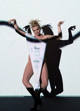 ไม่รุ้ว่าใครก๊อปใคร