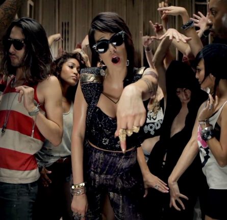 dev นักร้องสาวสุดจี้ดดดดดดดดดดดดด