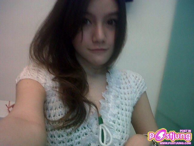 สาวผมสั้น น่ารัก