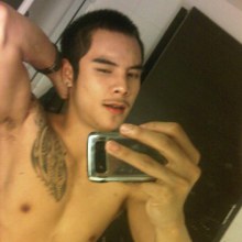 หนุ่มน้อยล่ำ ๆ น่าขยำน่าขยี้