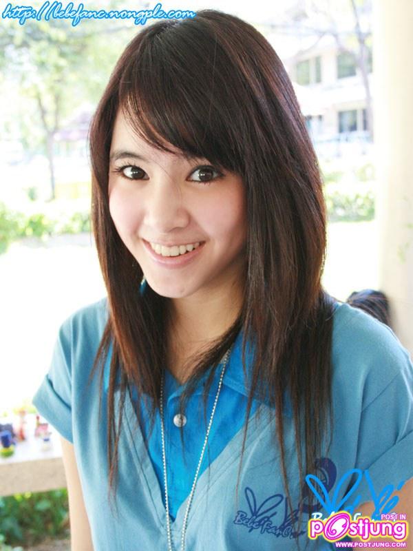 ได้แต่บท รอง ๆ น่าจะได้บทเด่น ๆ ซักครั้ง