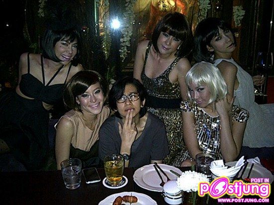 วันเกิด เมย์เฟื่อง กับผองเพื่อน