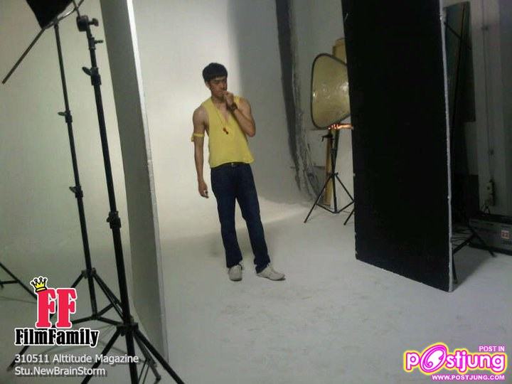 ฟิล์ม-รัฐภูมิ เบี้องหลังถ่ายแบบนิตยสาร Attitude Magazine