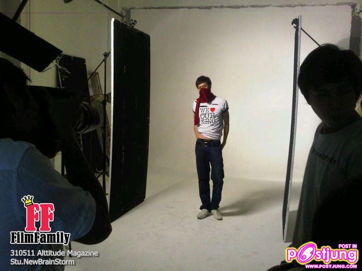 ฟิล์ม-รัฐภูมิ เบี้องหลังถ่ายแบบนิตยสาร Attitude Magazine