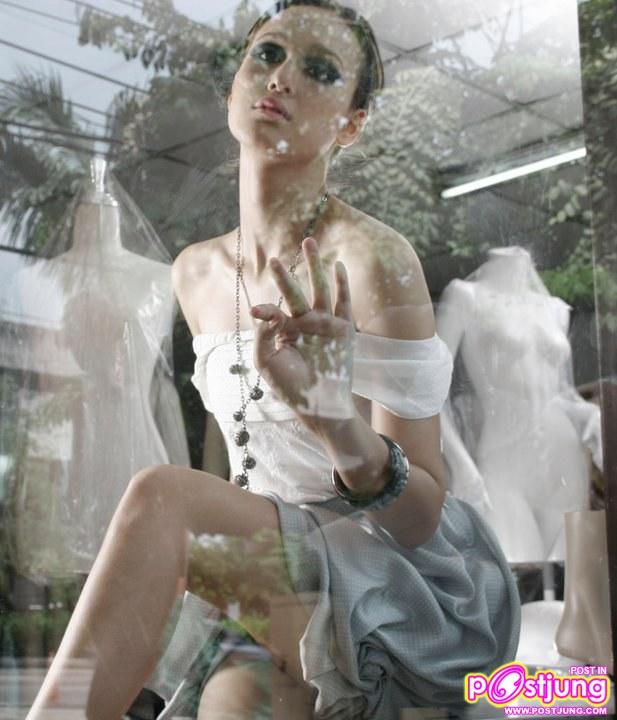 แจ๊กกี้ ชาเคอลีน นางเอกน้องใหม่ จากละคร " เงาพราย