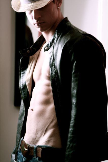 หนุุ่่่่่มเซ็กซี่ วันนี้