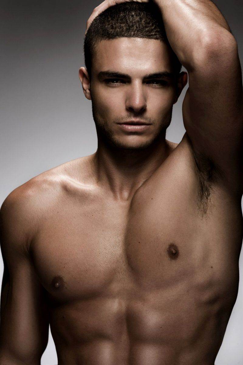 หนุุ่่่่่มเซ็กซี่ วันนี้