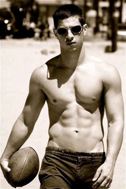 หนุุ่่่่่มเซ็กซี่ วันนี้