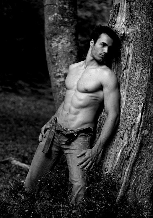 หนุุ่่่่่มเซ็กซี่ วันนี้