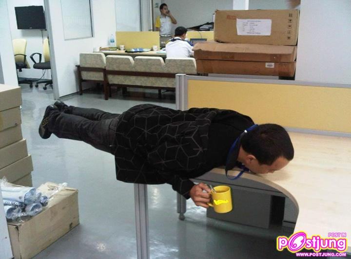 แพล็งกิ้ง-ท่าสุดฮิตนอนคว่ำถ่ายรูป เวอร์ชั่นไทยแลนด์