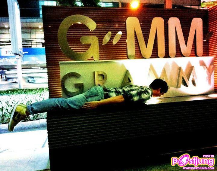 แพล็งกิ้ง-ท่าสุดฮิตนอนคว่ำถ่ายรูป เวอร์ชั่นไทยแลนด์