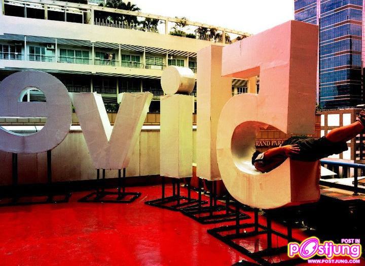 แพล็งกิ้ง-ท่าสุดฮิตนอนคว่ำถ่ายรูป เวอร์ชั่นไทยแลนด์