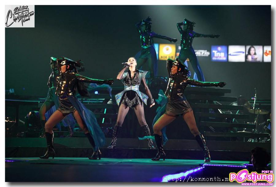 ภาพคอนเสิร์ต “20 ปี คริสติน่า อากีล่าร์”