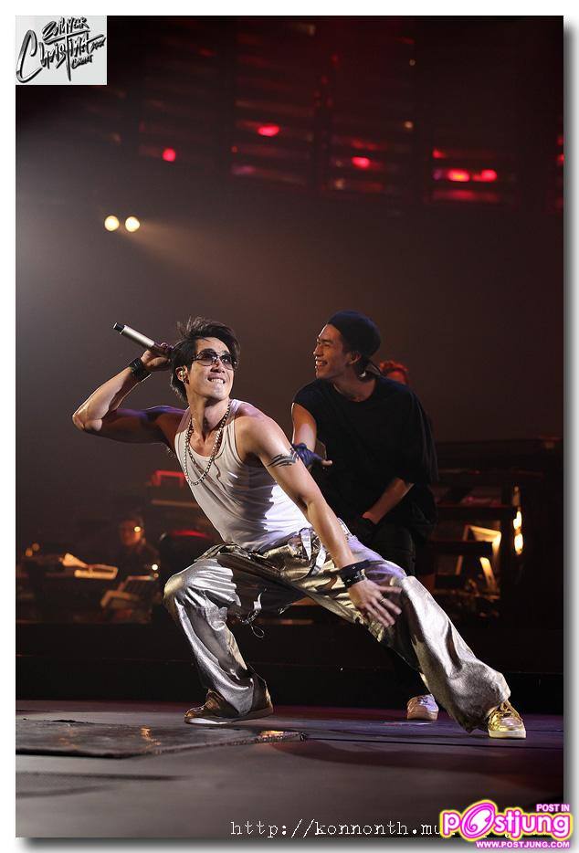 ภาพคอนเสิร์ต “20 ปี คริสติน่า อากีล่าร์”