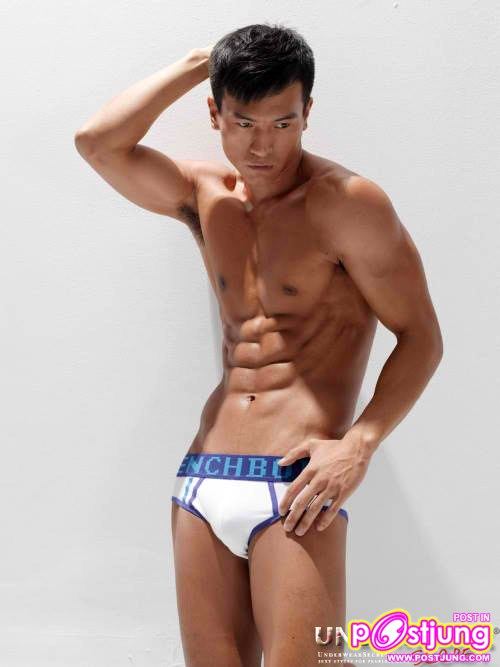 นายแบบจีน Rock Ji กับการถ่ายแบบกางเกงในชาย!!!