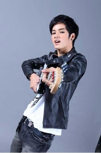 เก้า-จิรายุ น่ารัก ดีกรี ขั้นเทพ