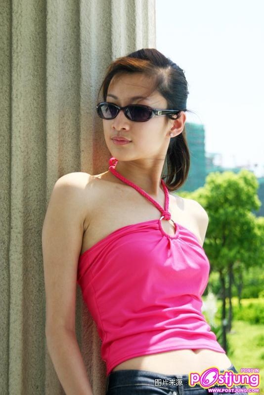 น้องหมวยแว่นดำ ขยำใจ