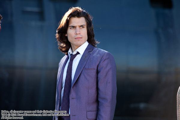 อเล็กซ์ กอนซาเลซ (จานอส คเวสเต็ด/ริพไทด์)