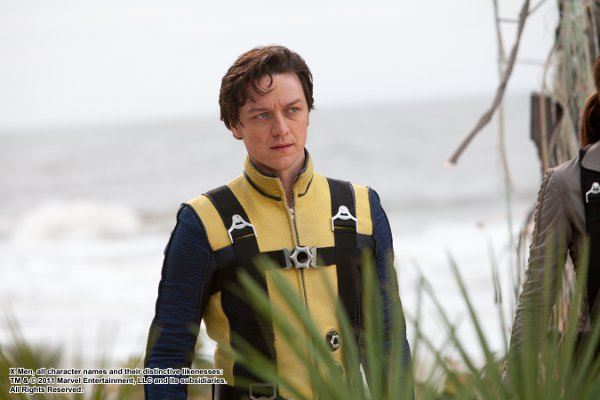 เจมส์ แม็คอวอย (ชาร์ลส์ ซาเวียร์/โพรเฟสเซอร์ เอ็กซ์)