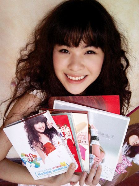 เจอแล้ว!!!! ฝาแฝดเรนนี่หยางงงงงงงเมืองไทย!!!!