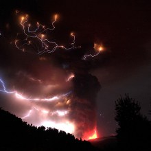ภูเขาไฟ Puyeue ในซิลีระเบิด