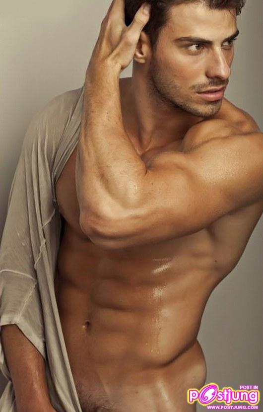 Lucas Malvacini (Mister Brazil 2011) Photoshoot for Revista Junior