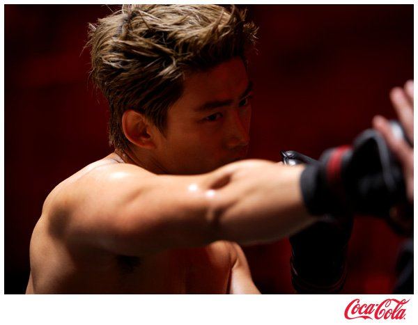 Nichkhun & Taecyeon เบื้องหลังโฆษณาCoca Cola Zero