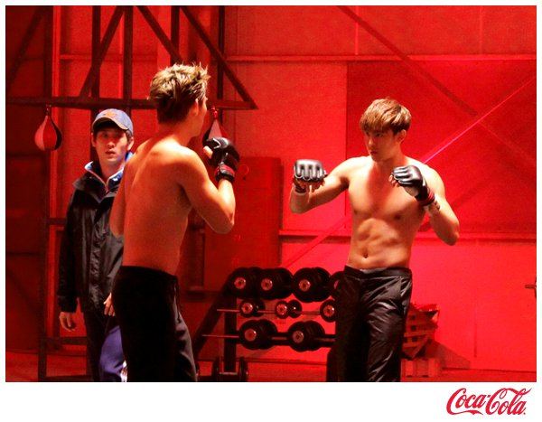 Nichkhun & Taecyeon เบื้องหลังโฆษณาCoca Cola Zero