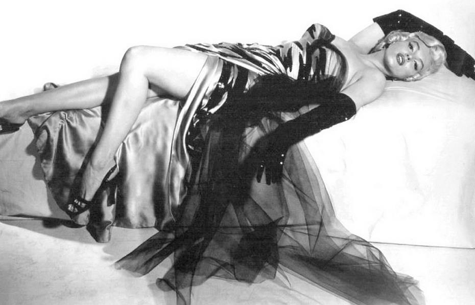 มาริลิน มอนโร ดาราสาวสวยเซ็กซี่ตลอดกาล