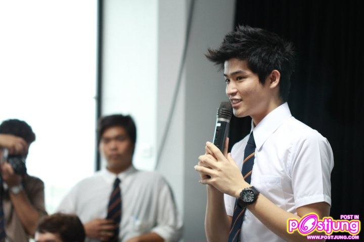 ตูมตาม ในชุดนักศึกษาเกษมบัณฑิต หล่อ เท่ ถูกระเบียบ